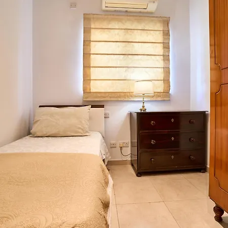 Apartament St Julians Bright And Spacious St. Julian's